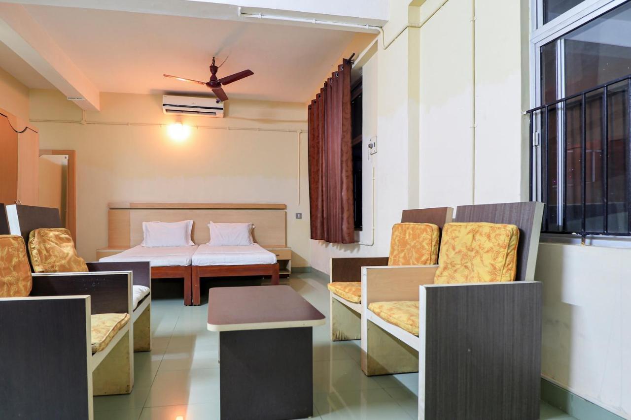 Spot On 60610 Malabar Tourist Home Kannur Extérieur photo