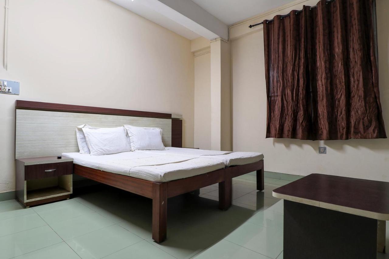 Spot On 60610 Malabar Tourist Home Kannur Extérieur photo